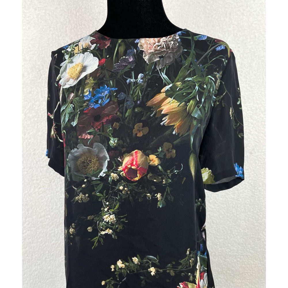 ADAM LIPPES • Black/Multi Floral Print Silk T-Shirt Blouse, 0 - Picture 9 of 13